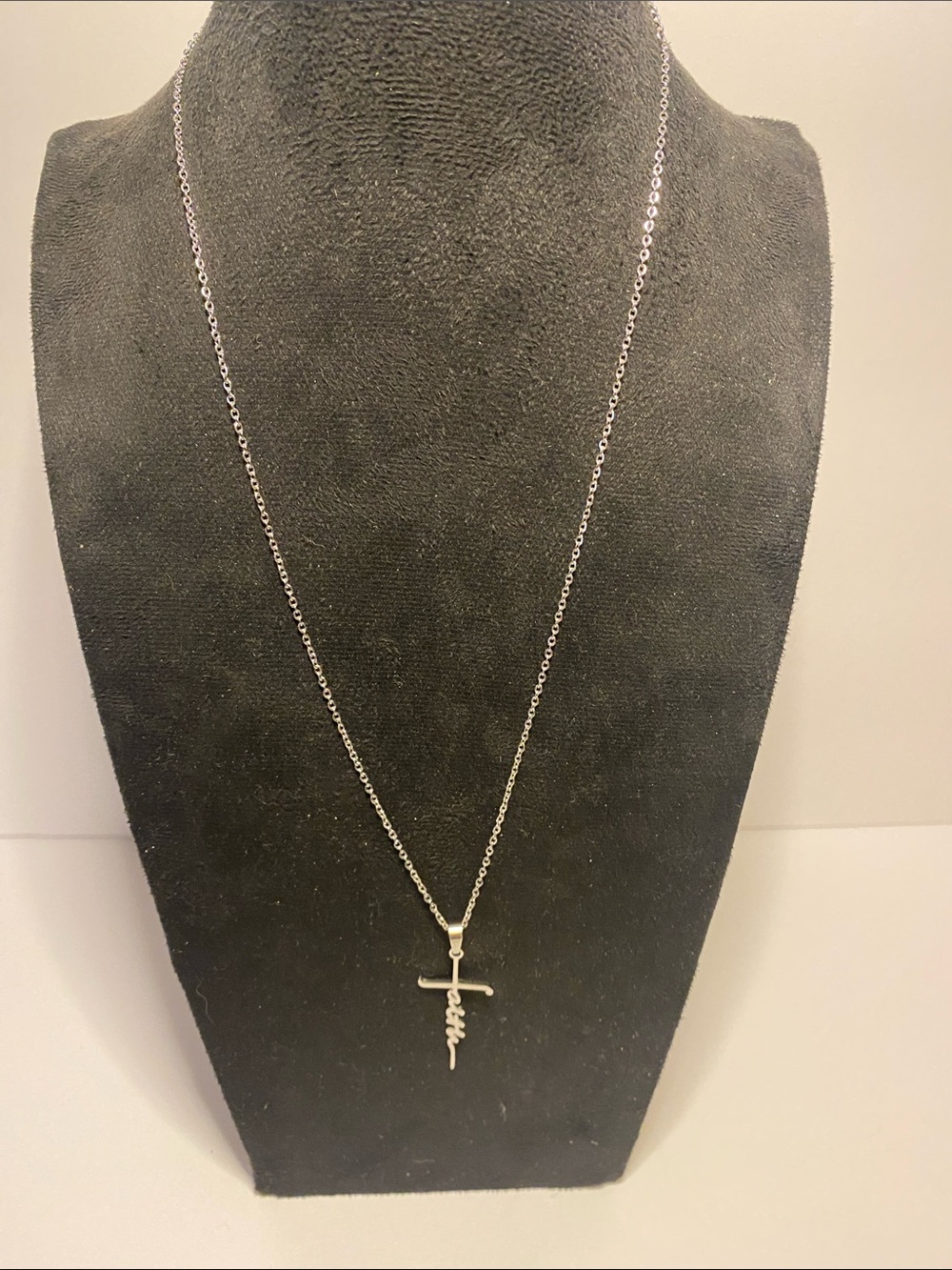 Silver faith necklace